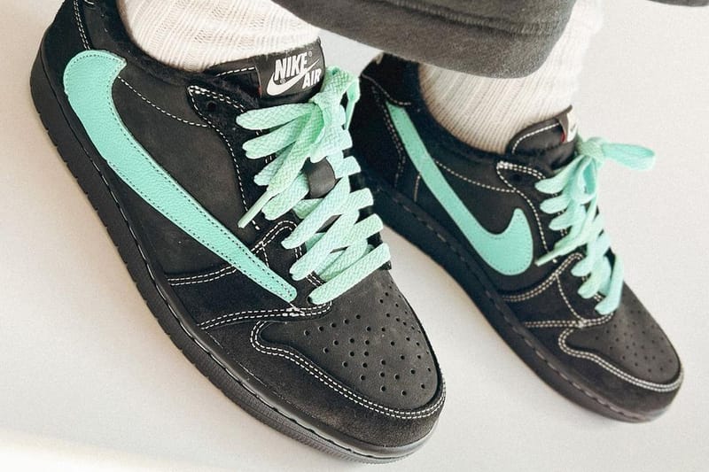 Travis Scott's Air Jordan 1 Low Dazzles With "Tiffany" Custom