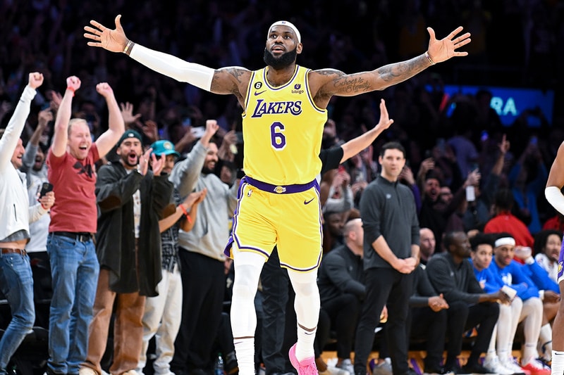 Twitter Reacts to LeBron James Becoming NBA All-Time Leading Scorer basketball los angeles lakers goat shooter celebration drake rihanna scoring king los angeles lakers miami heat cleveland cavaliers dwyane wade 