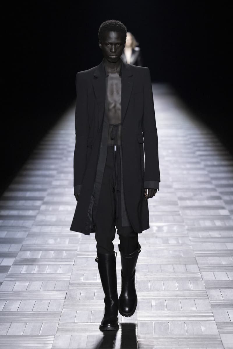 Ann Demeulemeester Fall Winter 2023 Paris Fashion Week fw23 pfw Ludovic de Saint Sernin debut collection runway show womenswear creative director menswear