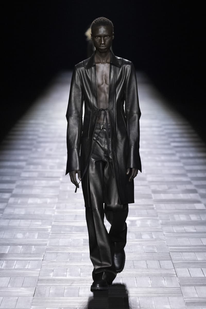 Ann Demeulemeester Fall Winter 2023 Paris Fashion Week fw23 pfw Ludovic de Saint Sernin debut collection runway show womenswear creative director menswear