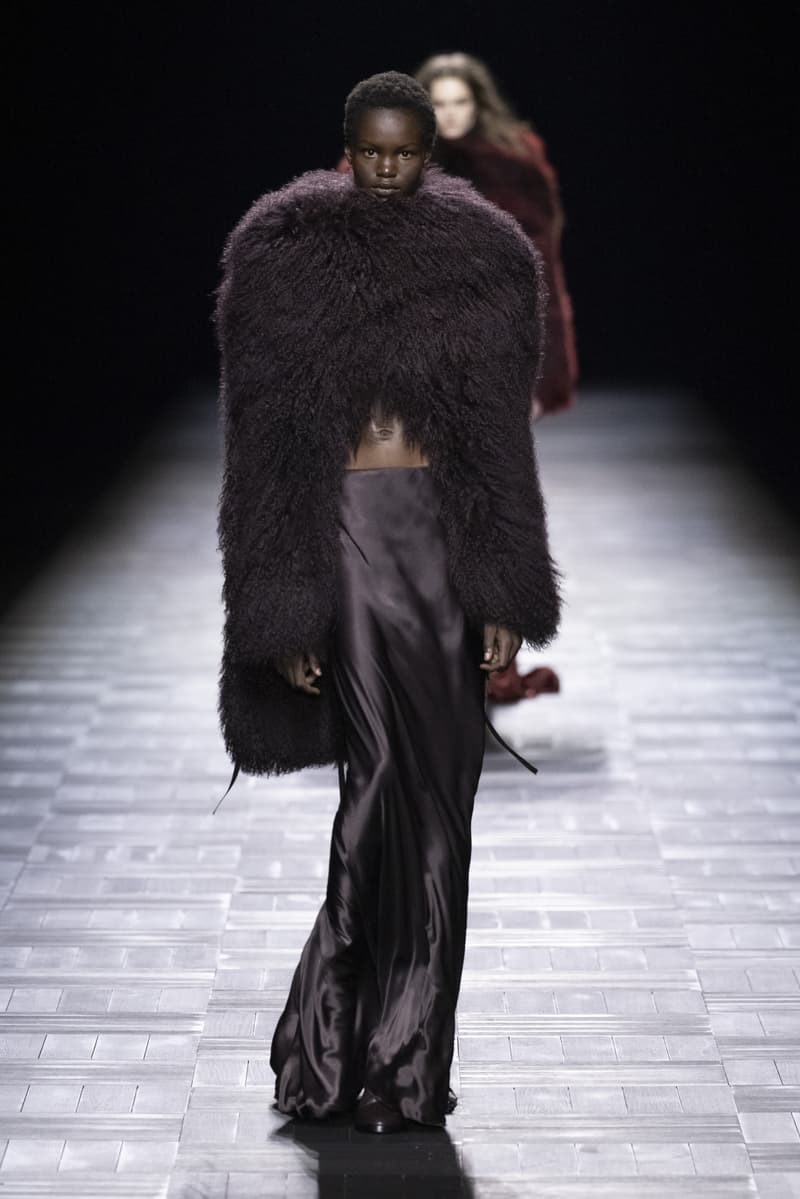 Ann Demeulemeester Fall Winter 2023 Paris Fashion Week fw23 pfw Ludovic de Saint Sernin debut collection runway show womenswear creative director menswear