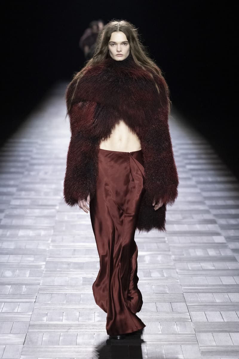 Ann Demeulemeester Fall Winter 2023 Paris Fashion Week fw23 pfw Ludovic de Saint Sernin debut collection runway show womenswear creative director menswear