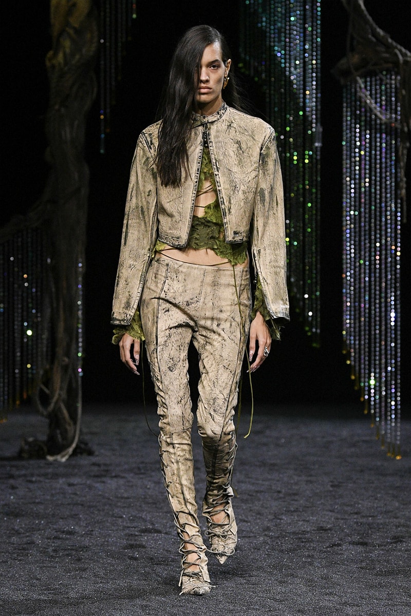Acne Studios FW23 Is Rooted in Futuristic Mysticism paris fashion week runway paris fashion week pfw