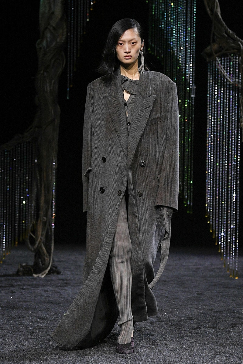 Acne Studios FW23 Is Rooted in Futuristic Mysticism paris fashion week runway paris fashion week pfw