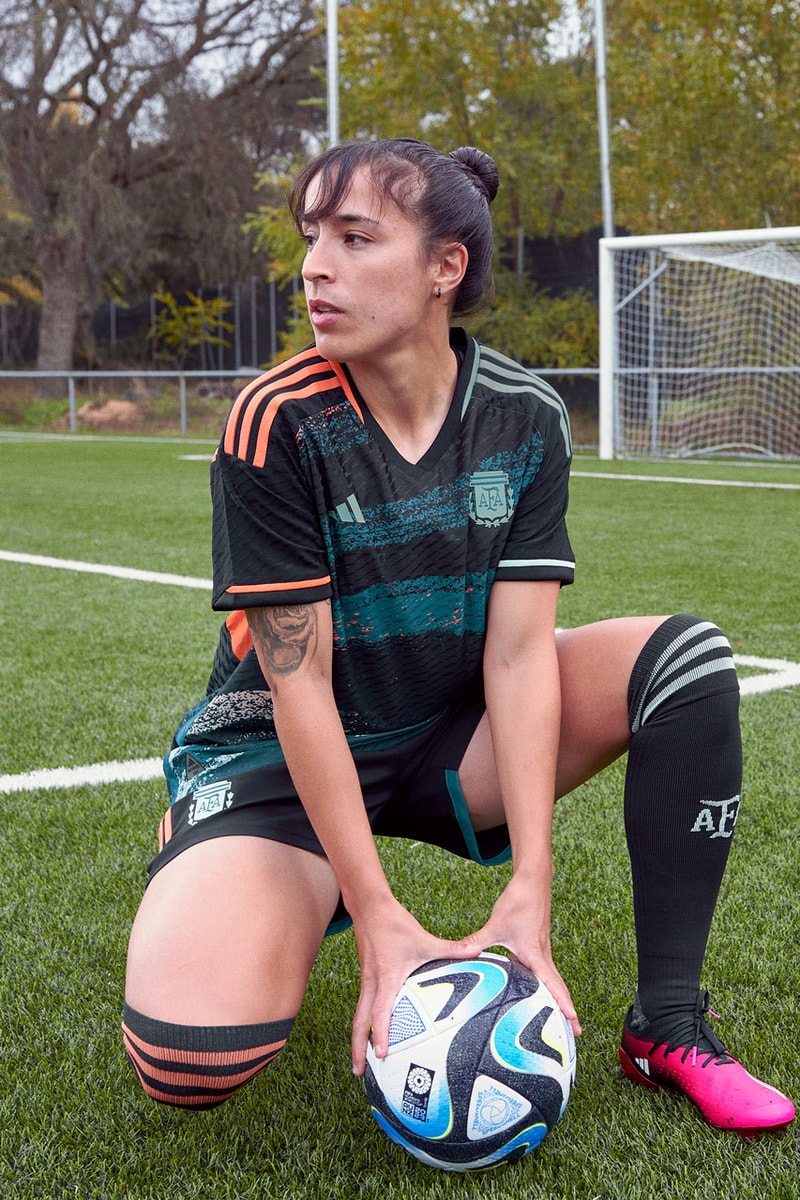 adidas Football Three Stripe Soccer Football Sports Germany Columbia Sweden Japan Spain Argentina Costa Rica Italy
