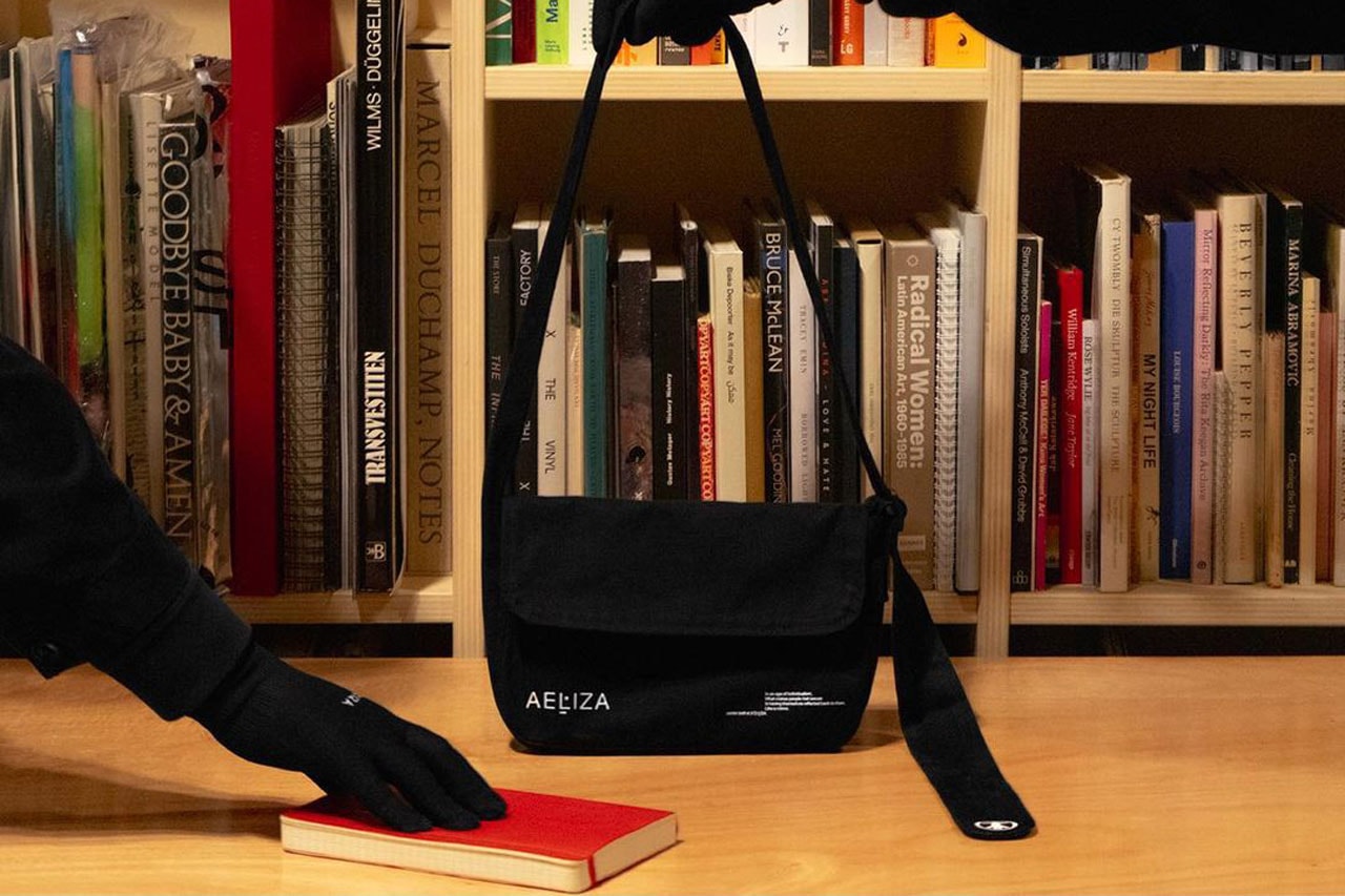 AELIZA Books For A Bag Pop-Up Store London UK Fashion Style Accessories A5 Messenger Bag Streetwear 