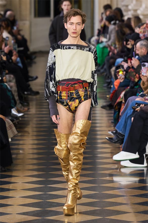 Andreas Kronthaler for Vivienne Westwood Fall Winter 2023 collection menswear womenswear tribute Paris fashion week runway show