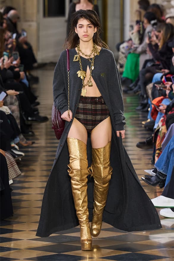 Andreas Kronthaler for Vivienne Westwood Fall Winter 2023 collection menswear womenswear tribute Paris fashion week runway show