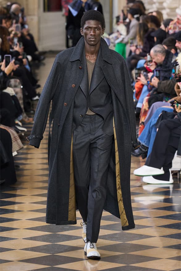 Andreas Kronthaler for Vivienne Westwood Fall Winter 2023 collection menswear womenswear tribute Paris fashion week runway show