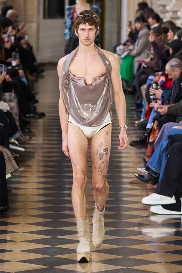 Andreas Kronthaler for Vivienne Westwood Fall Winter 2023 collection menswear womenswear tribute Paris fashion week runway show