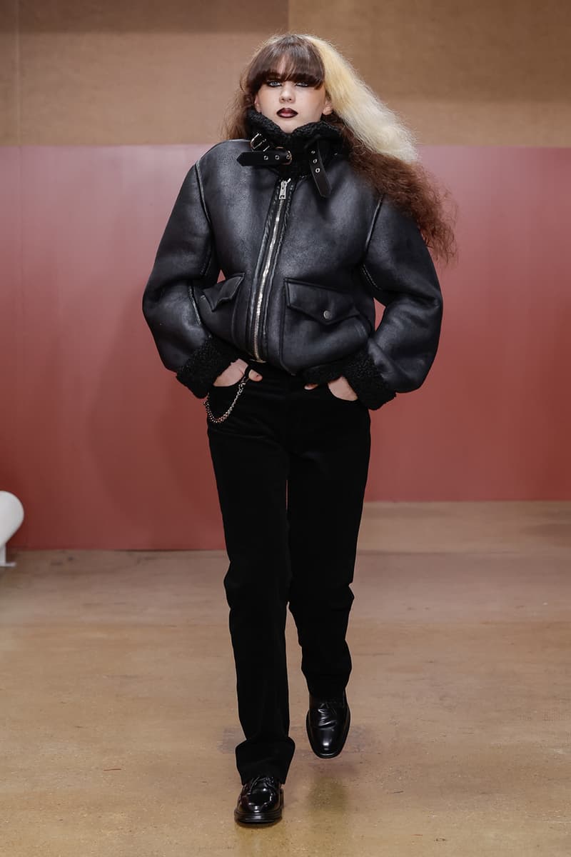 A.P.C. Fall Winter 2023 FW23 Runway Show Collection Jean Touitou Maman Je Sors Ce soir Mom, I’m Going Out Tonight 