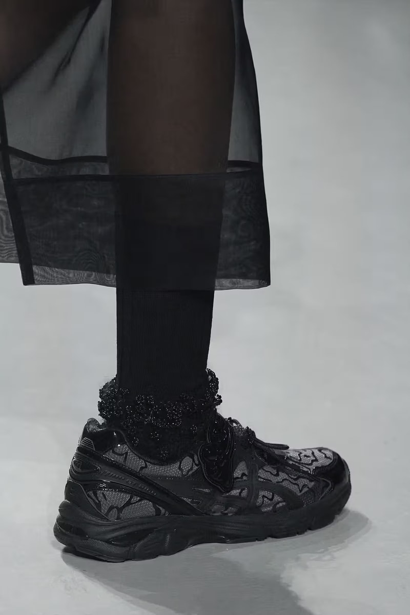 Cecilie Bahnsen x ASICS Fall Winter 2023 FW23 Collaboration GT-2160 Women's Road Running Sneaker Custom Floral Embellishment PFW Paris Fashion Week Runways