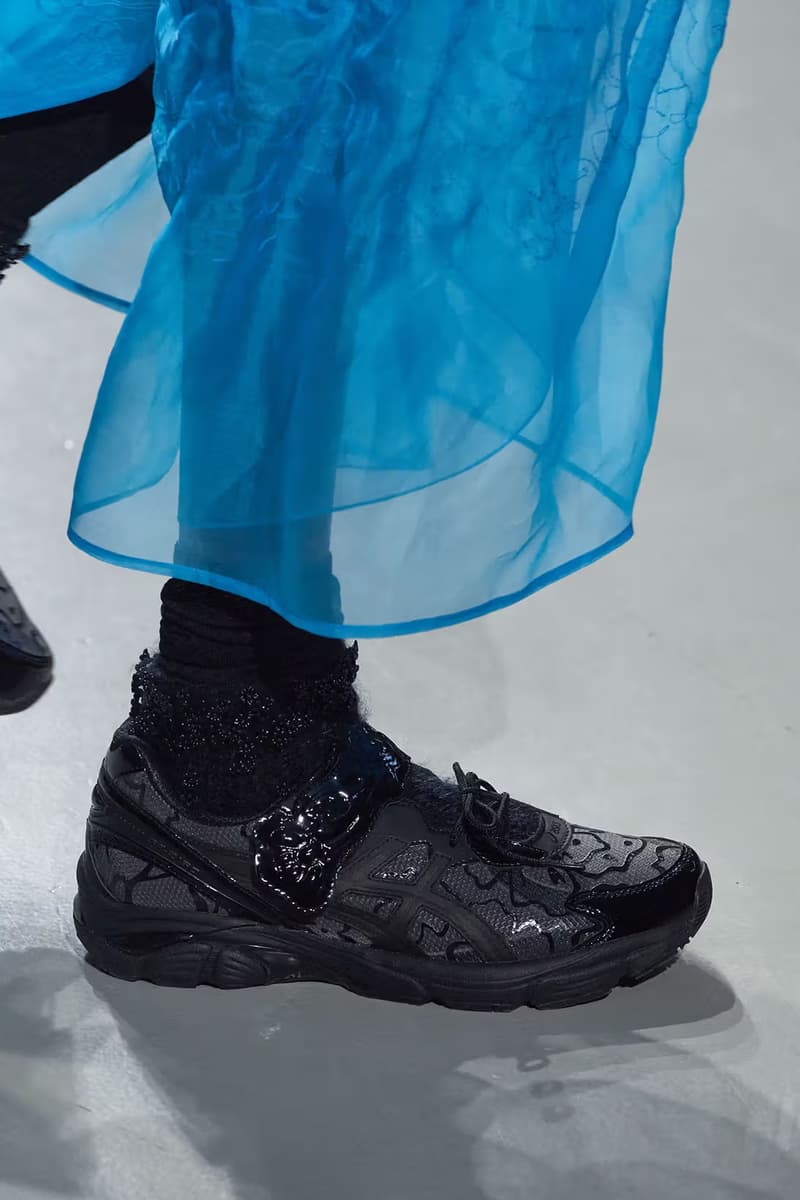 Cecilie Bahnsen x ASICS Fall Winter 2023 FW23 Collaboration GT-2160 Women's Road Running Sneaker Custom Floral Embellishment PFW Paris Fashion Week Runways