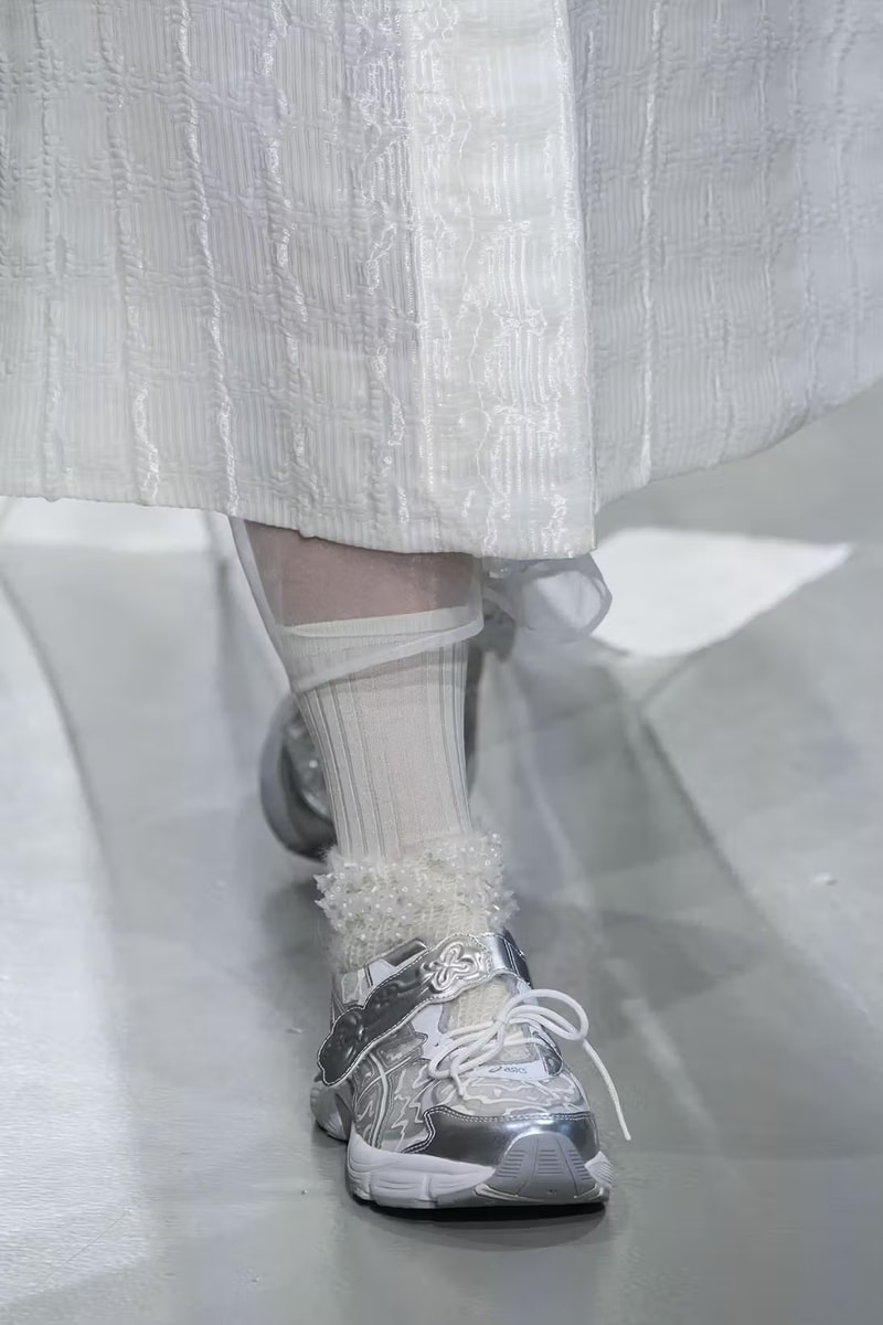 Cecilie Bahnsen x ASICS Fall Winter 2023 FW23 Collaboration GT-2160 Women's Road Running Sneaker Custom Floral Embellishment PFW Paris Fashion Week Runways