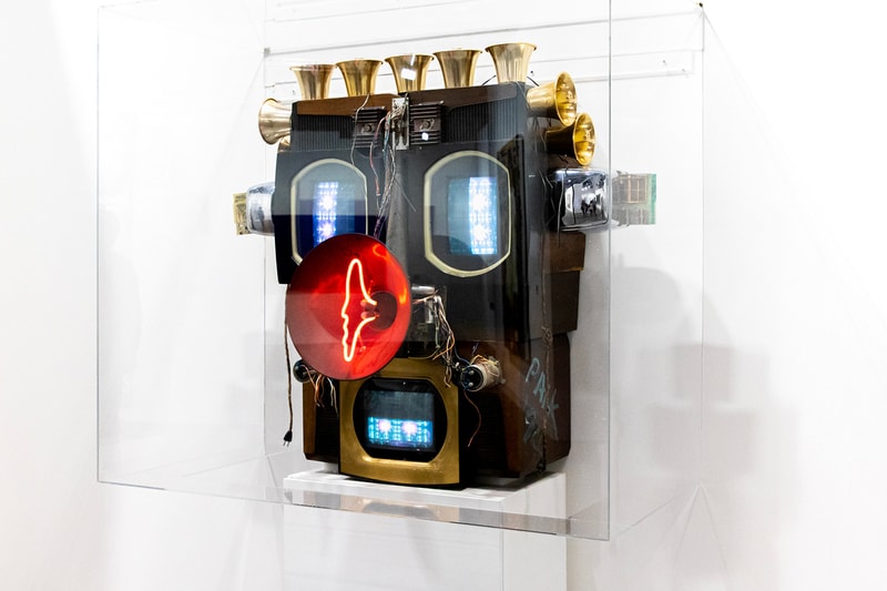 Closer Look at the Galleries Exhibited During Art Basel Hong Kong 2023 Kaikaikiki - 1B07 Hauser & Wirth - 1B15 Hakgojae - 1B16 Mizuma - 1B31 David Zwirner - 1C15 Victoria Miro - 1C21 STPI - 1D02 Pearl Lam - 1D07 Perrotin - 1D13 Pace Gallery -1D14 Yavuz - 1D18 Richard Koh - 1D25 Tang Contemporary Art - 3C16 NANZUKA - 3D14 Union Pacific London - 3D22 Tang Contemporary Art - 3C16 Additional booths to highlight: De Sarthe Wang Jia Jia 1B09 Soka art Hashizume Yuya  1b10 Gajah 1b12 Gagosian 1C15 Gladstone gallery 1D09 Steohen friedman gallery -David Shrigley 3C12 Almine Rech gallery - Kenny Scharf / Roby DWI Antono 3D13 Alice Wang 3D19