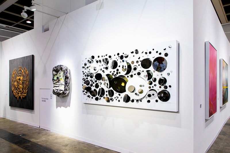 Closer Look at the Galleries Exhibited During Art Basel Hong Kong 2023 Kaikaikiki - 1B07 Hauser & Wirth - 1B15 Hakgojae - 1B16 Mizuma - 1B31 David Zwirner - 1C15 Victoria Miro - 1C21 STPI - 1D02 Pearl Lam - 1D07 Perrotin - 1D13 Pace Gallery -1D14 Yavuz - 1D18 Richard Koh - 1D25 Tang Contemporary Art - 3C16 NANZUKA - 3D14 Union Pacific London - 3D22 Tang Contemporary Art - 3C16 Additional booths to highlight: De Sarthe Wang Jia Jia 1B09 Soka art Hashizume Yuya  1b10 Gajah 1b12 Gagosian 1C15 Gladstone gallery 1D09 Steohen friedman gallery -David Shrigley 3C12 Almine Rech gallery - Kenny Scharf / Roby DWI Antono 3D13 Alice Wang 3D19