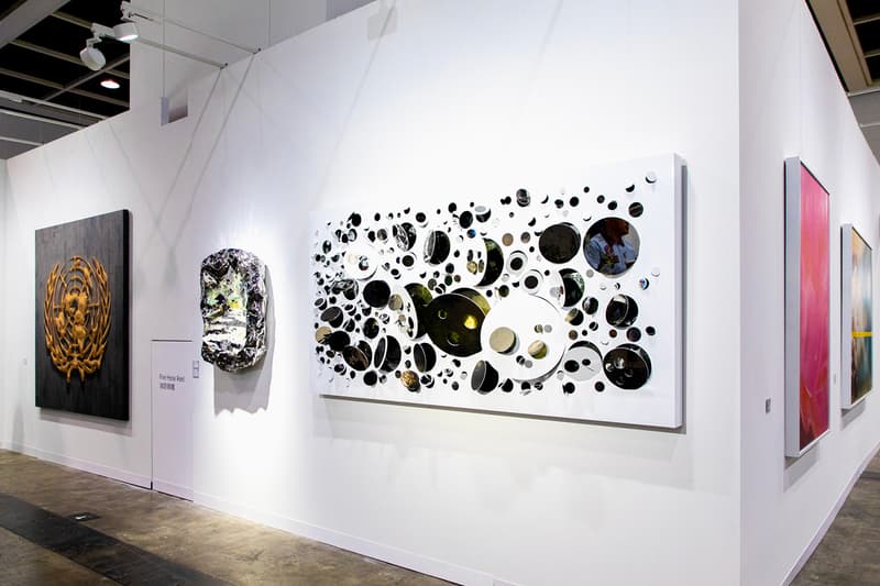 Closer Look at the Galleries Exhibited During Art Basel Hong Kong 2023 Kaikaikiki - 1B07 Hauser & Wirth - 1B15 Hakgojae - 1B16 Mizuma - 1B31 David Zwirner - 1C15 Victoria Miro - 1C21 STPI - 1D02 Pearl Lam - 1D07 Perrotin - 1D13 Pace Gallery -1D14 Yavuz - 1D18 Richard Koh - 1D25 Tang Contemporary Art - 3C16 NANZUKA - 3D14 Union Pacific London - 3D22 Tang Contemporary Art - 3C16 Additional booths to highlight: De Sarthe Wang Jia Jia 1B09 Soka art Hashizume Yuya 1b10 Gajah 1b12 Gagosian 1C15 Gladstone gallery 1D09 Steohen friedman gallery -David Shrigley 3C12 Almine Rech gallery - Kenny Scharf / Roby DWI Antono 3D13 Alice Wang 3D19