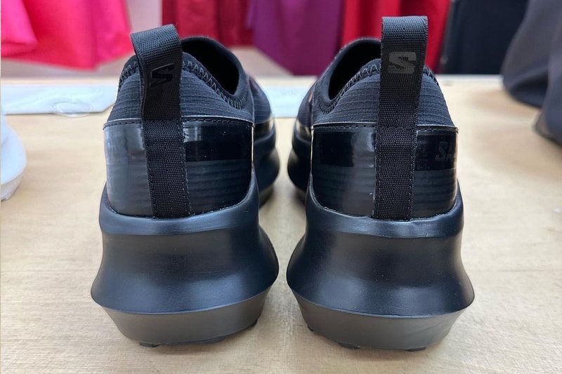 COMME des GARÇONS Salomon FW23 footwear sneakers white black laceless release info date price