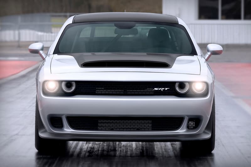 Dodge Challenger SRT Demon 170 Most Powerful Muscle Car 1,025 HP 945 Ib.-ft. torque E85 Drag Car Racer American US First Look Price Performance Sped