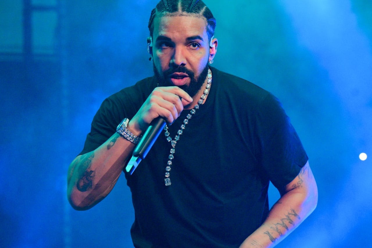 Drake Adds 14 Dates It's All A Blur Tour 21 savage