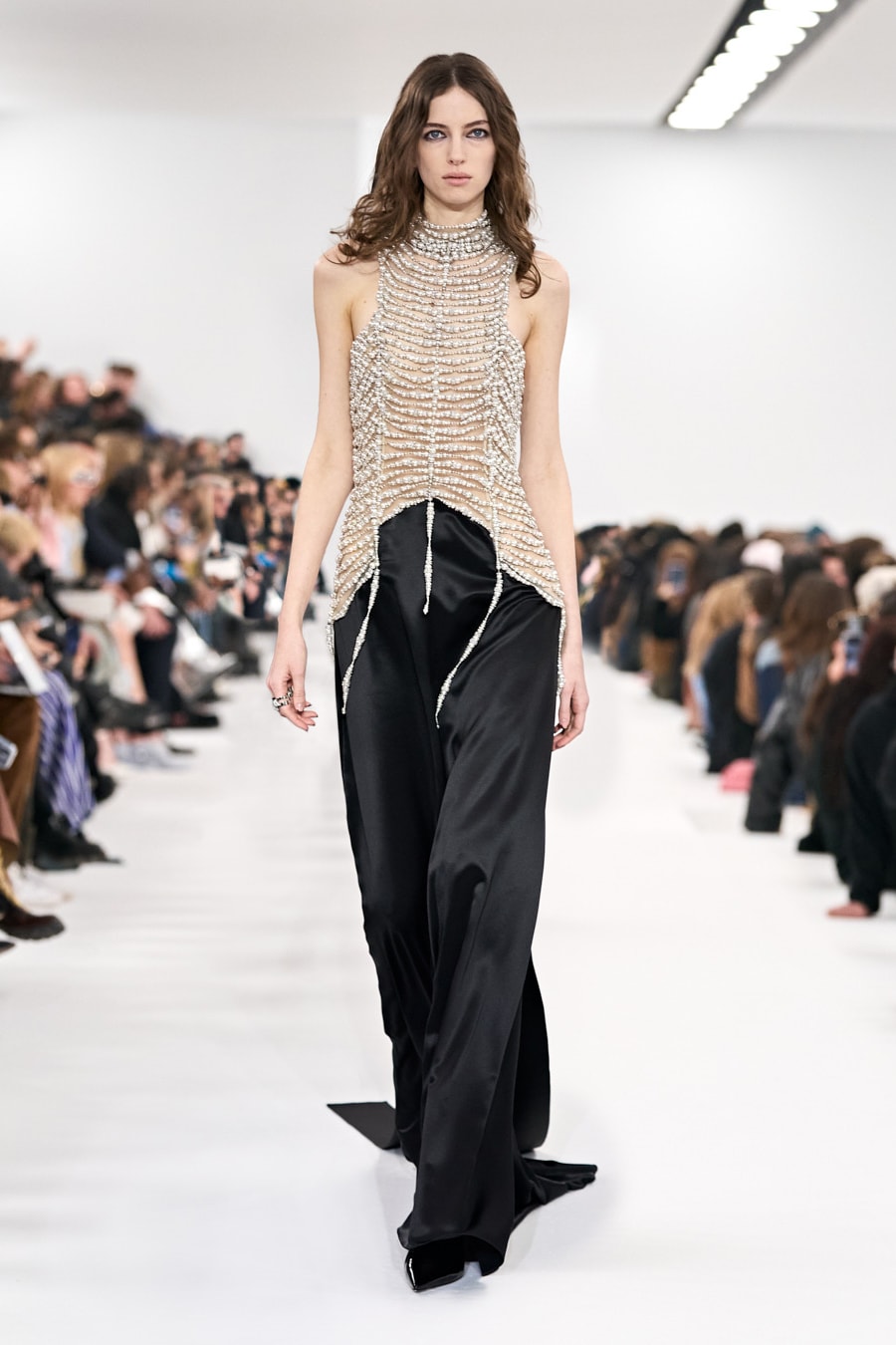 Givenchy Women's Fall Winter 2023 FW23 Paris Fashion Week Show Runway Collection Watch Stream Matthew M Williams