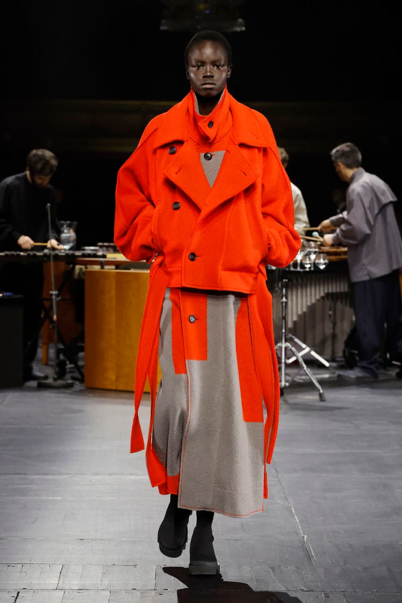Issey Miyake Fall/Winter 2023 Collection Paris Fashion Week FW23 Runway