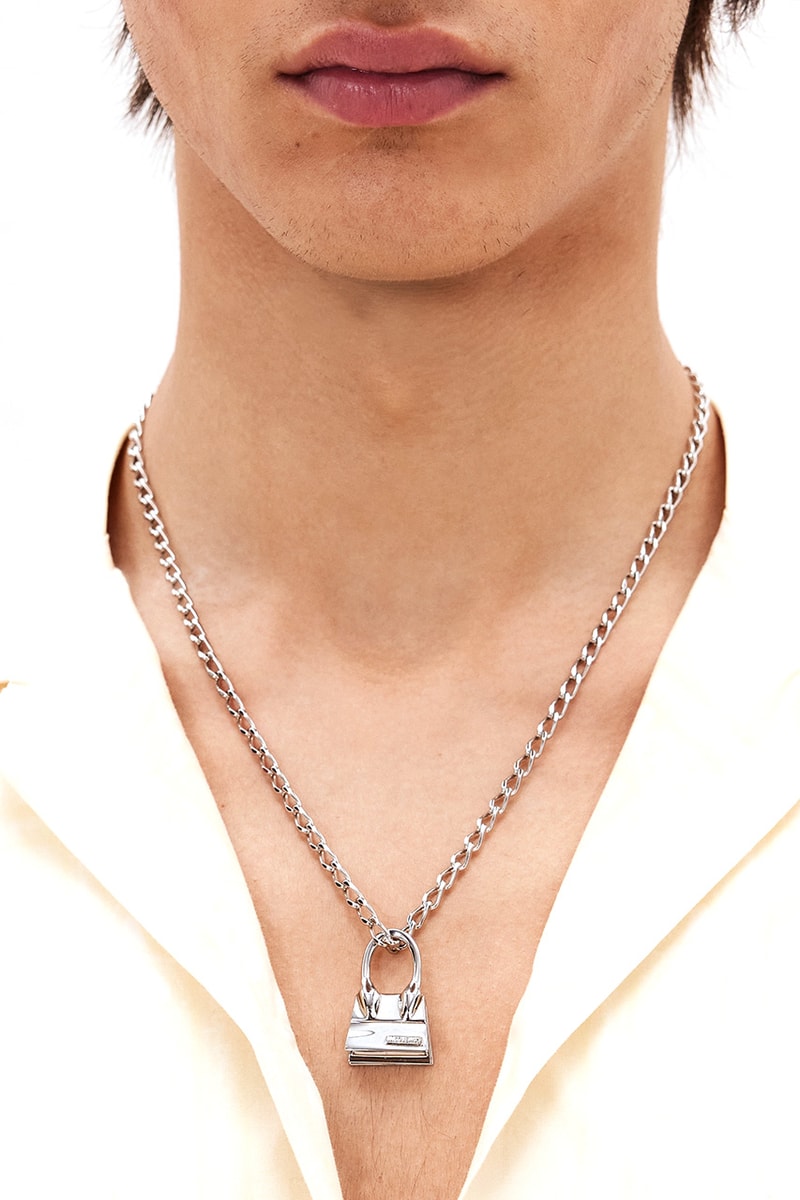 Jacquemus Le Chiquito Fall 2022 "Le Papier" Necklace Pendant Charm Simone Porte Jacquemus Silver Plated Brass Accessories 