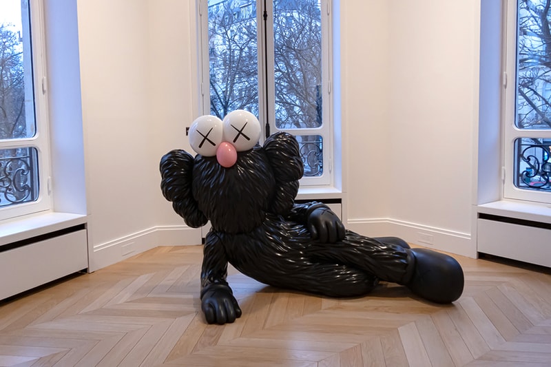 KAWS TIME OFF Exhibition Skarstedt Gallery Paris FR