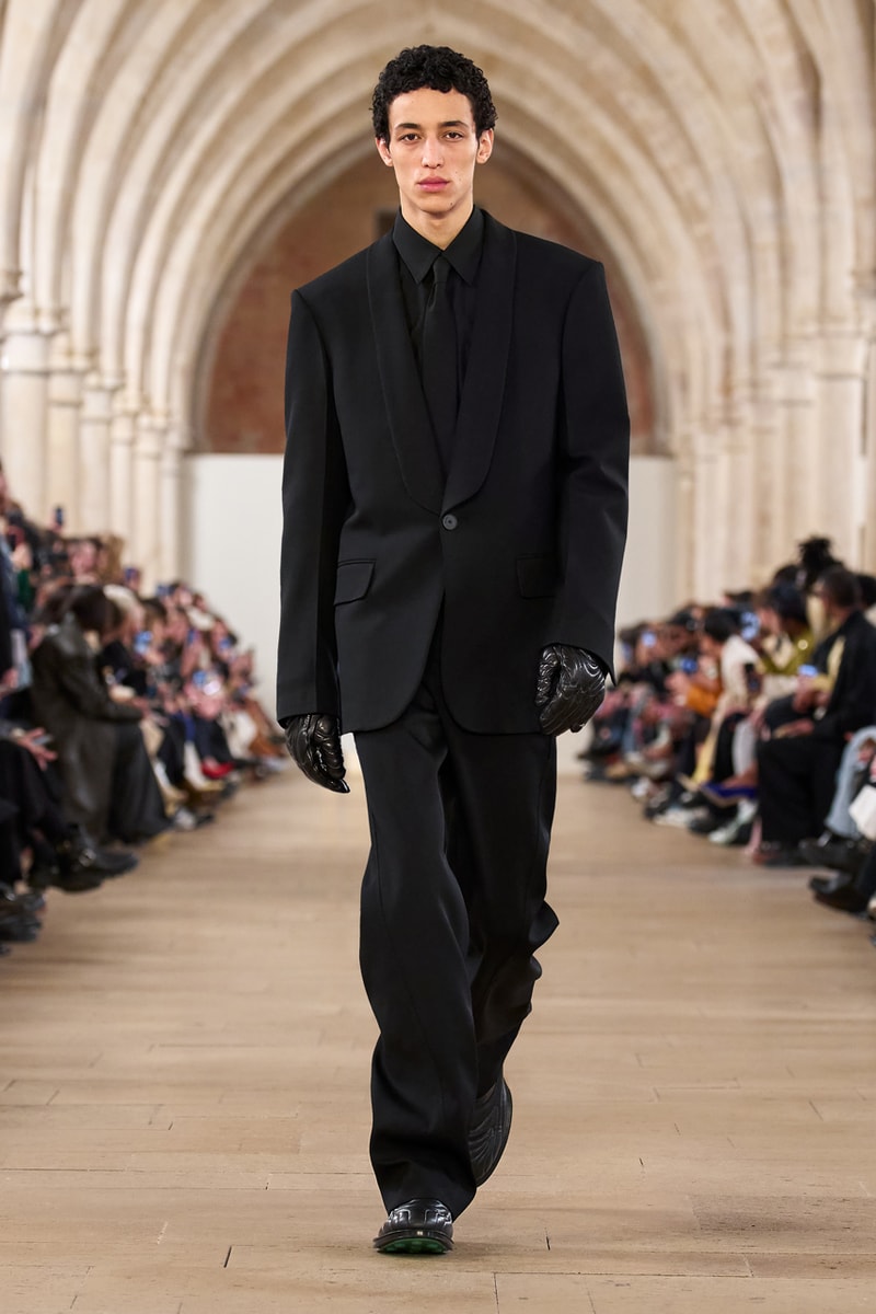 Lanvin Winter 2023 Paris Fashion Week FW23 Bruno Sialelli Runway Show Collection Mens Womenswear Looks