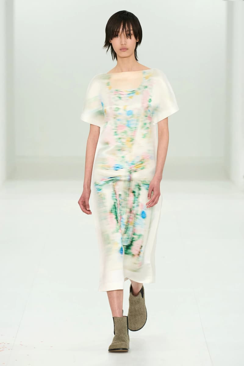 LOEWE Fall Winter 2023 FW23 AW23 Womenswear Paris Fashion Week Runway Show Collection Jonathan Anderson Looks 