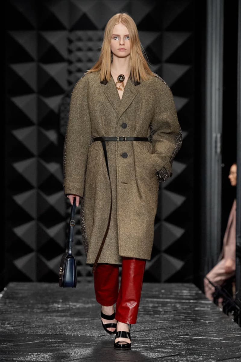 Louis Vuitton Fall/Winter 2023 Collection Paris Fashion Week FW23 Runway