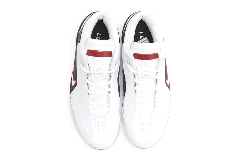 lebron james summer shoes