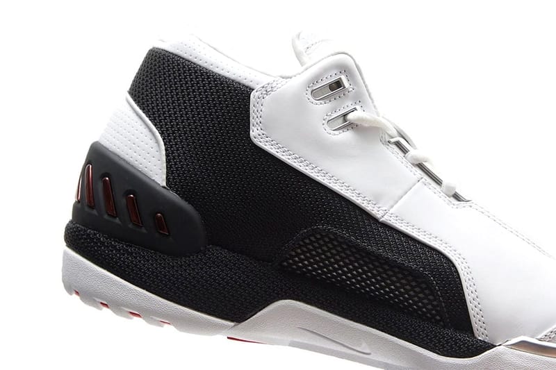 lebron james summer shoes