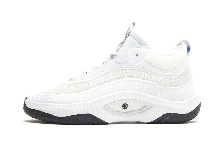 First Look at the Nike Cosmic Unity 3 "Summit White"