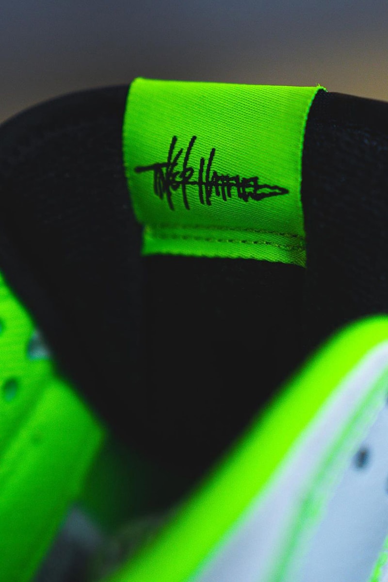 nike dunk low pe oregon ducks tinker hatfield photos