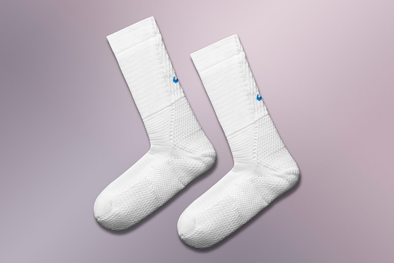 nike sabrina ionescu 1 apparel basketball signature shoe release date info store list buying guide photos price apparel tee hoodie socks 