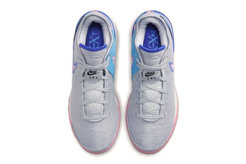 Поверхности Nike Zoom LeBron NXXT Gen в цвете «Wolf Grey» DR8784-002 Wolf Grey/Pink Spell-Hyper Royal Леброн Джеймс Кинг Джеймс Свуш баскетбол НБА Лос-Анджелес Лейкерс