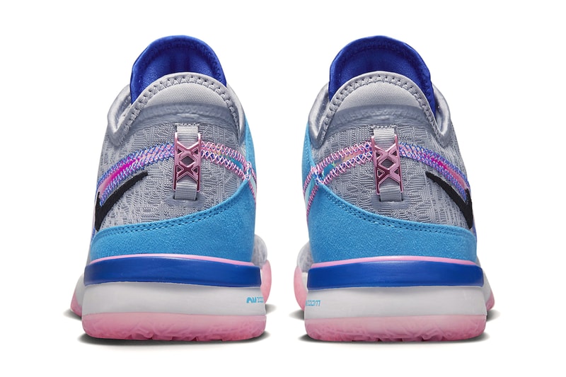 Поверхности Nike Zoom LeBron NXXT Gen в цвете «Wolf Grey» DR8784-002 Wolf Grey/Pink Spell-Hyper Royal Леброн Джеймс Кинг Джеймс Свуш баскетбол НБА Лос-Анджелес Лейкерс