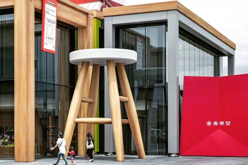 Oversized Tables and Chairs Adorn Sweets Bank in Japan Design