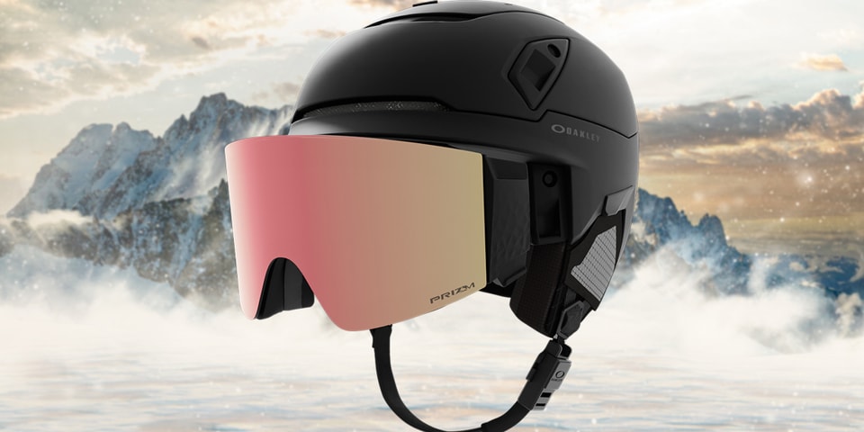 firefly eagle ski and snowboard helmet Alpha The radical design can appeal to both freeriders and freestylers What the Tech? Oakley MOD7