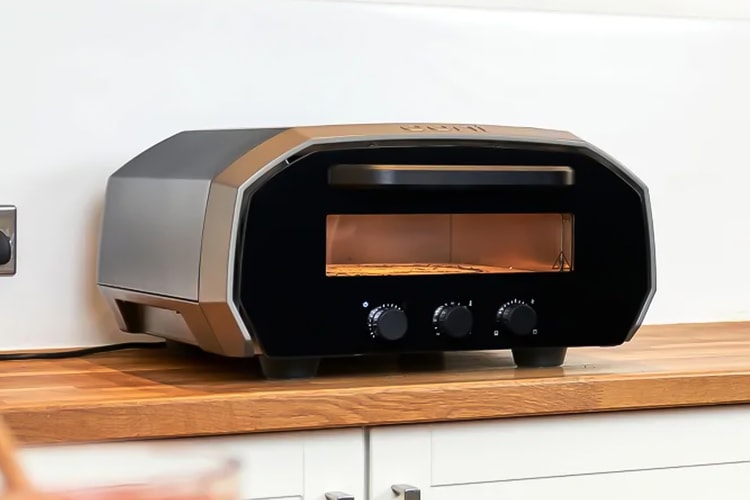 Ooni's Volt 12 is an Indoor Pizza Oven