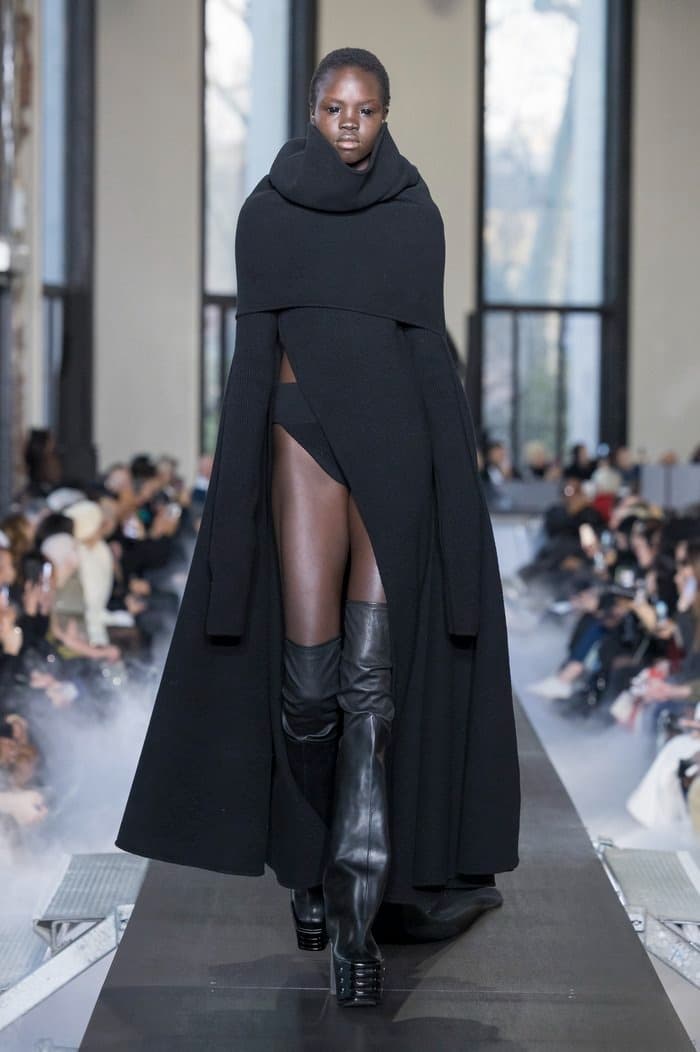 Rick Owens Fall Winter 2023 FW23 "LUXOR" Collection Womenswear Paris Fashion Week PFW Runway Show