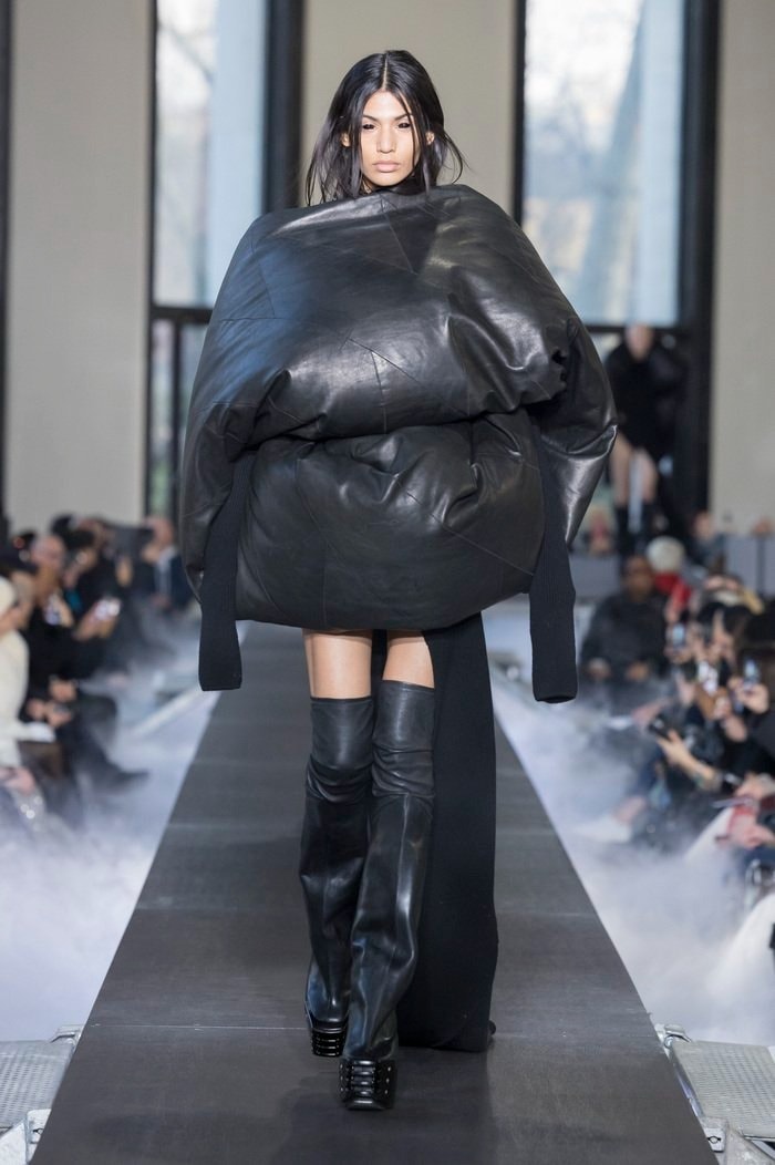 Rick Owens sets runway on fire at Paris Fashion Week show