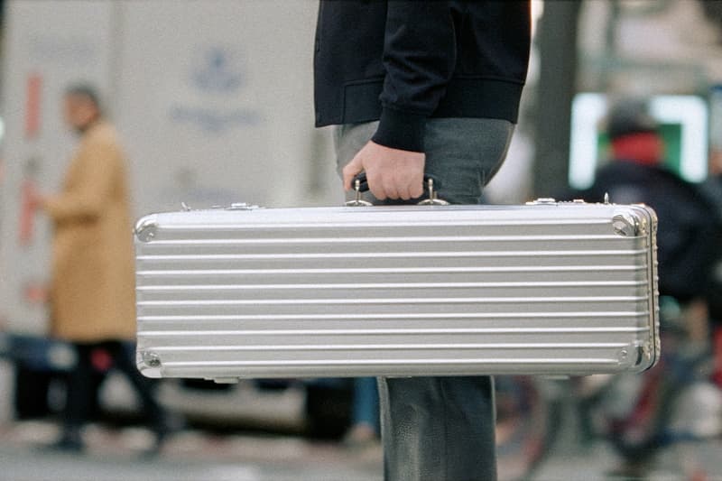 Rimowa gewa collaborate special edition violin case silver classic line 4 4 3 violin  tsa release info date price