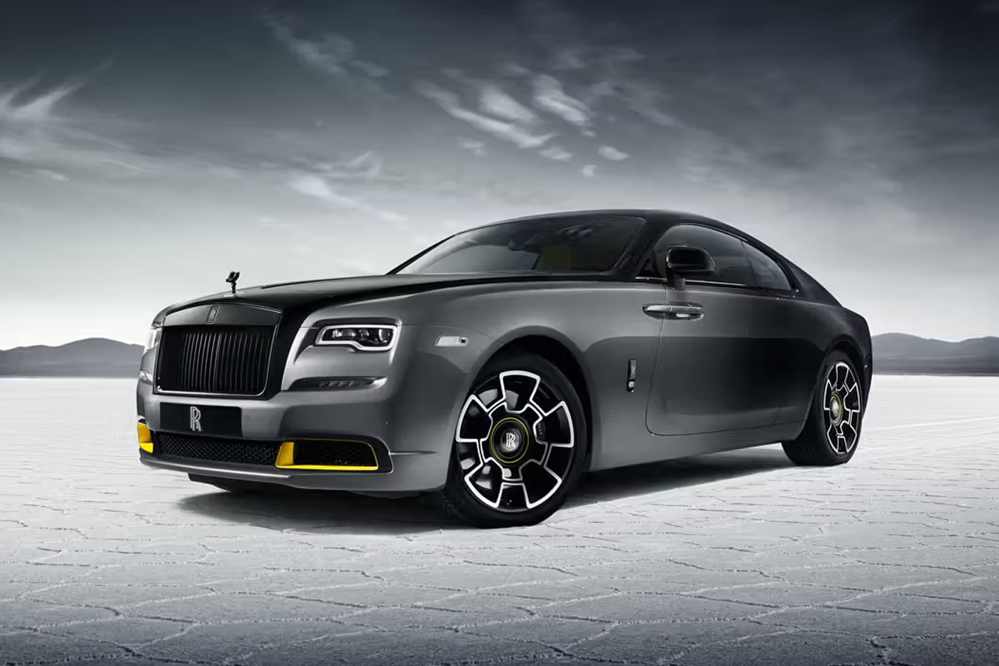 Rolls Royce Reveals Last V12 Coupe With Black Badge Wraith Black Arrow Automotive