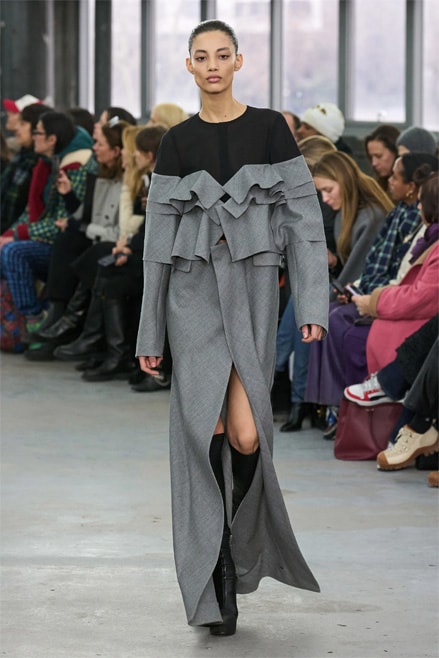 Sacai осень-зима 2023 Неделя моды в Париже pfw fw23 chitose abe женская одежда показ на подиуме мужская одежда