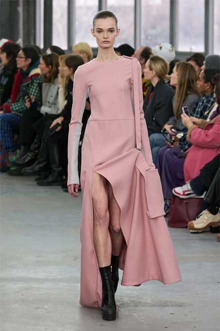 Sacai осень-зима 2023 Неделя моды в Париже pfw fw23 chitose abe женская одежда показ на подиуме мужская одежда