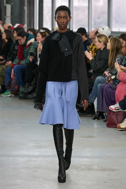 Sacai осень-зима 2023 Неделя моды в Париже pfw fw23 chitose abe женская одежда показ на подиуме мужская одежда