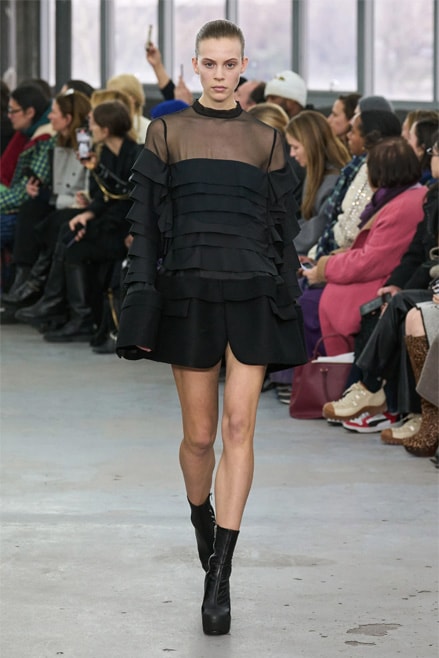 Sacai осень-зима 2023 Неделя моды в Париже pfw fw23 chitose abe женская одежда показ на подиуме мужская одежда