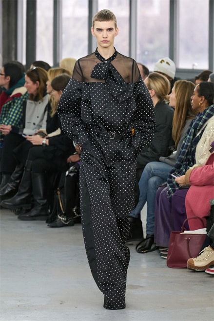 Sacai осень-зима 2023 Неделя моды в Париже pfw fw23 chitose abe женская одежда показ на подиуме мужская одежда